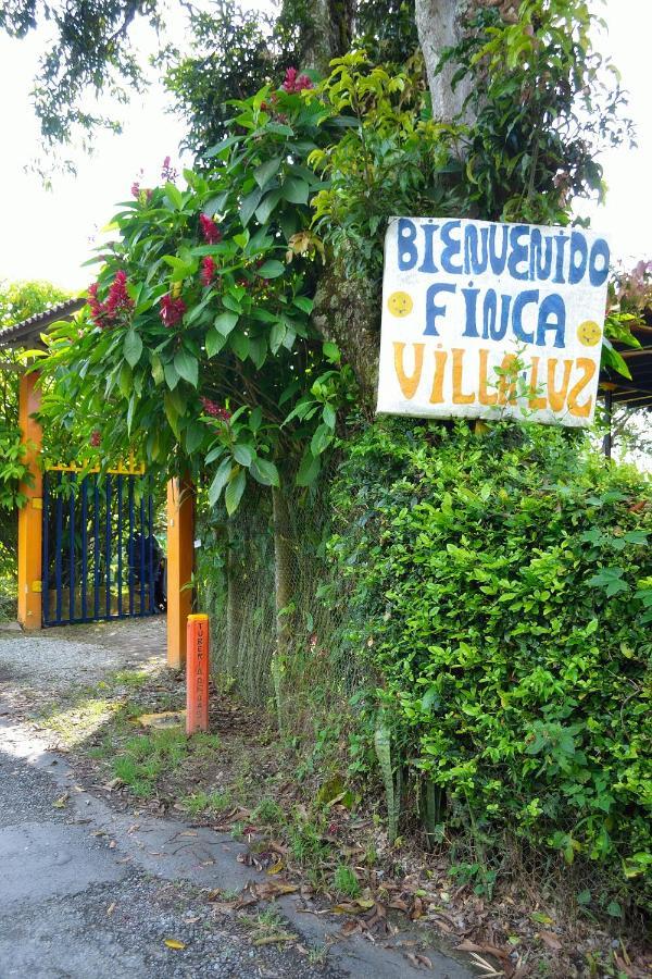 Casa Finca Villa Luz A 800 Mts Del Parque Del Cafe Montenegro Exteriör bild